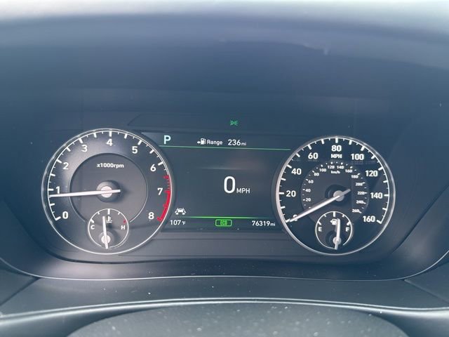 Used 2018 Genesis G90 3.3T Premium RWD image 31