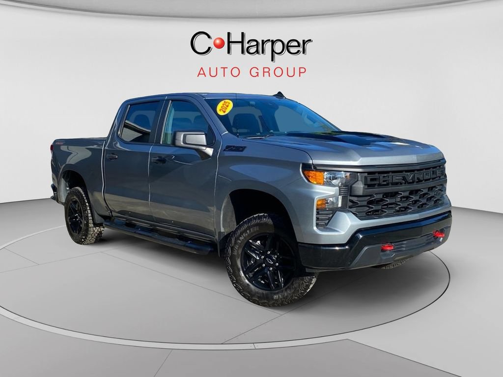 Used 2025 Chevrolet Silverado 1500 Custom Trail Boss w/ LPO, Dark Essentials Package AWD/4WD image 1