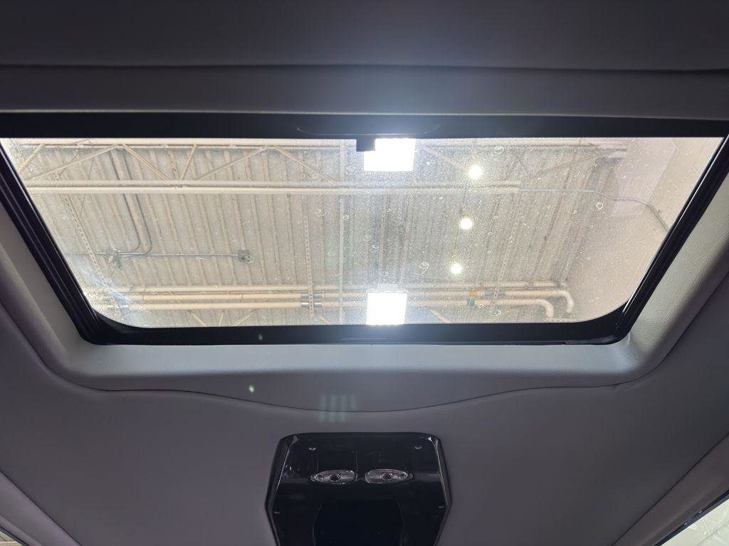 New 2025 Chevrolet Express 2500 w/ Driver Convenience Package image 27
