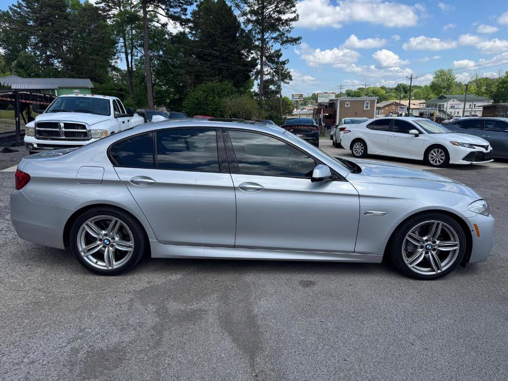 Used 2013 BMW 550i Sedan RWD image 3