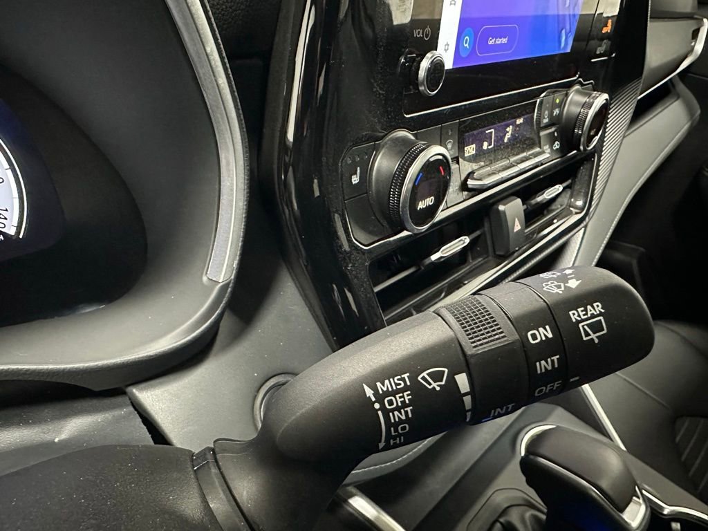 Used 2025 Toyota Highlander XSE image 22