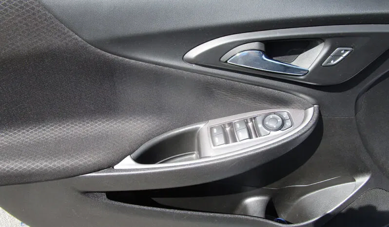 Used 2023 Chevrolet Malibu LS FWD image 17