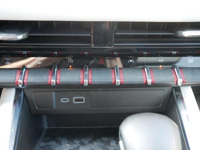 Used 2023 GMC Canyon AT4X AWD/4WD image 20