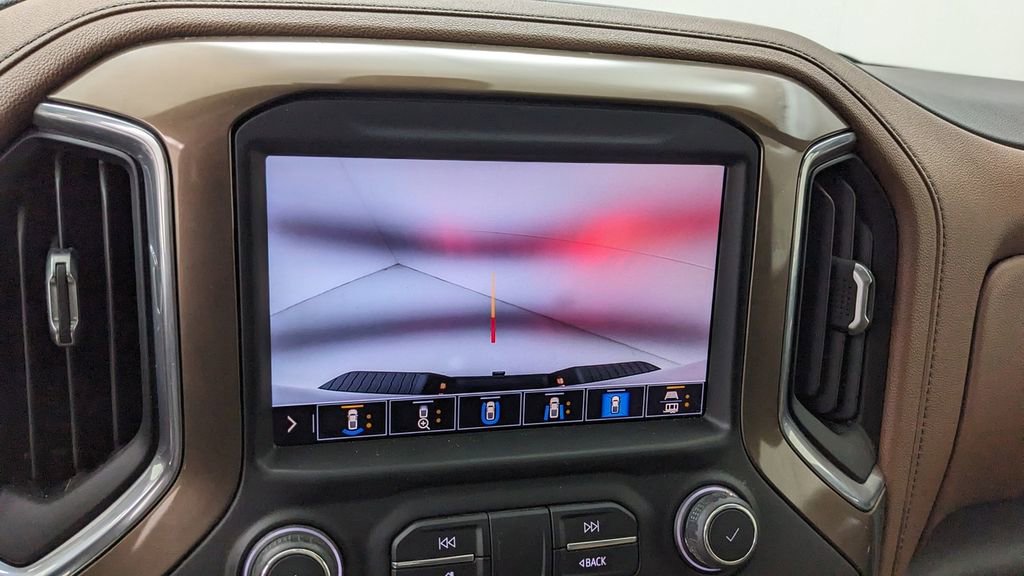 Used 2021 Chevrolet Silverado 3500 High Country image 26