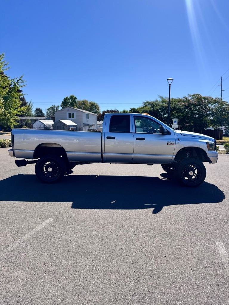 Used 2008 Dodge Ram 3500 Truck SLT w/ Popular Equipment Group AWD/4WD image 4