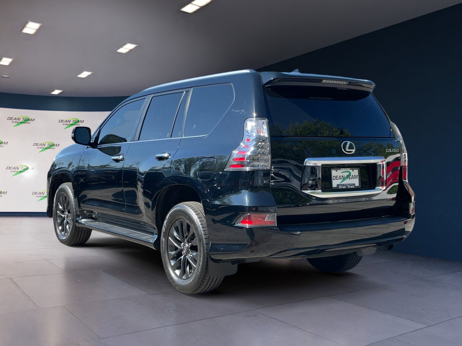 Used 2021 Lexus GX 460 Premium w/ Premium Package image 4