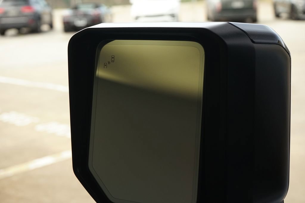 Used 2026 Lexus GX 550 w/ Accessory Package (32) image 18