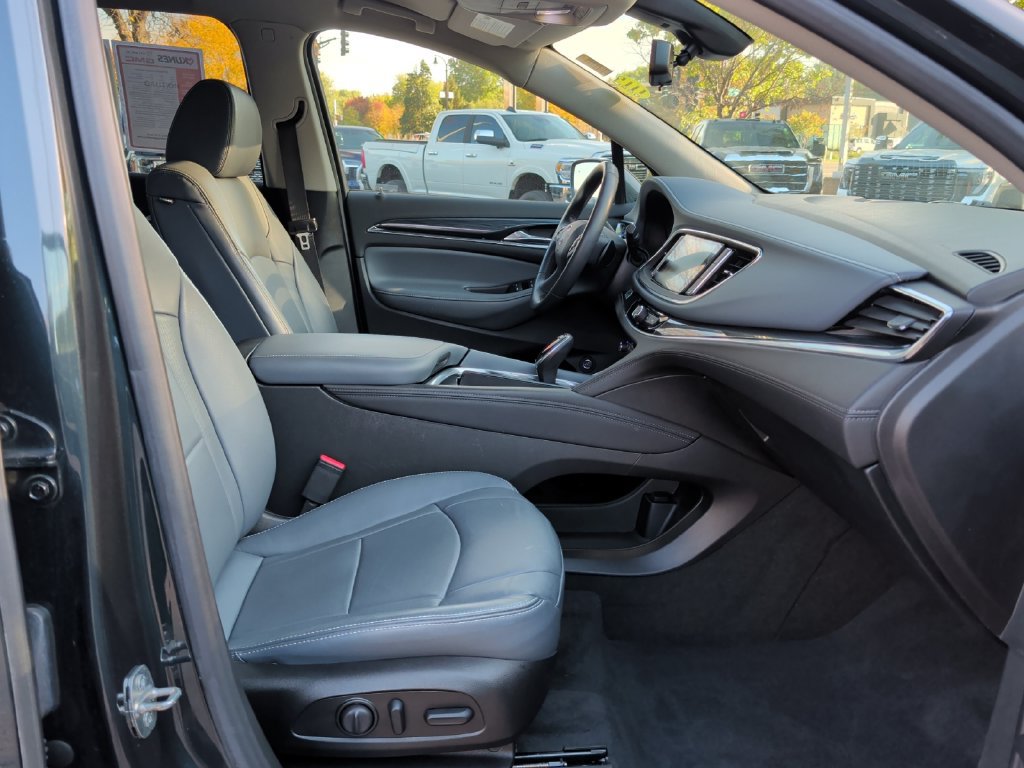 Used 2019 Buick Enclave Essence w/ Trailering Package, 5000 lbs. AWD/4WD image 37