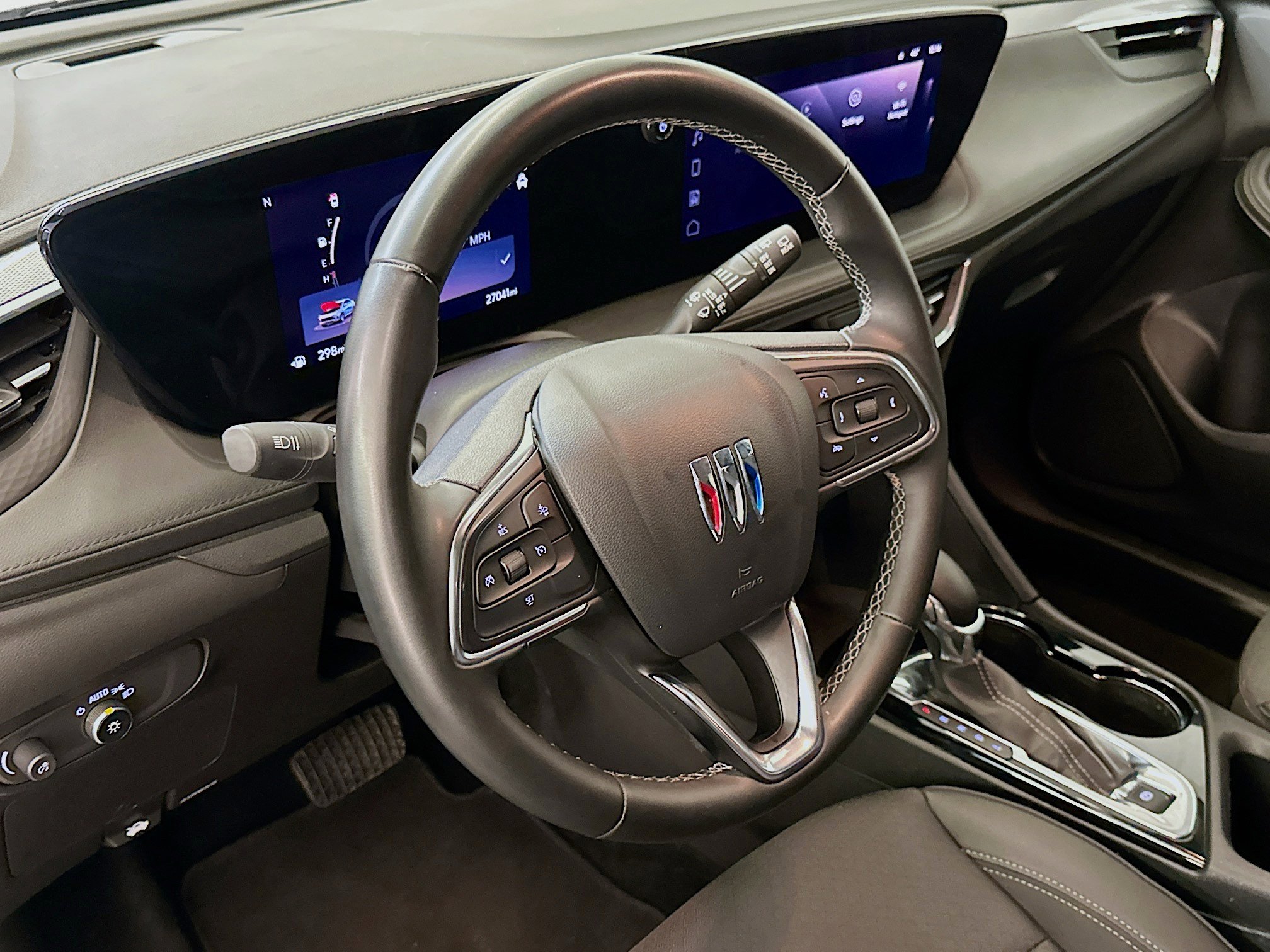 Used 2025 Buick Encore GX Preferred image 18