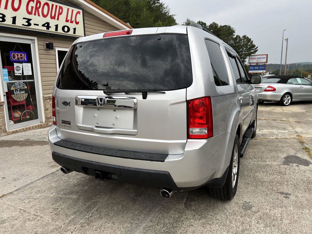 Used 2011 Honda Pilot EX image 10