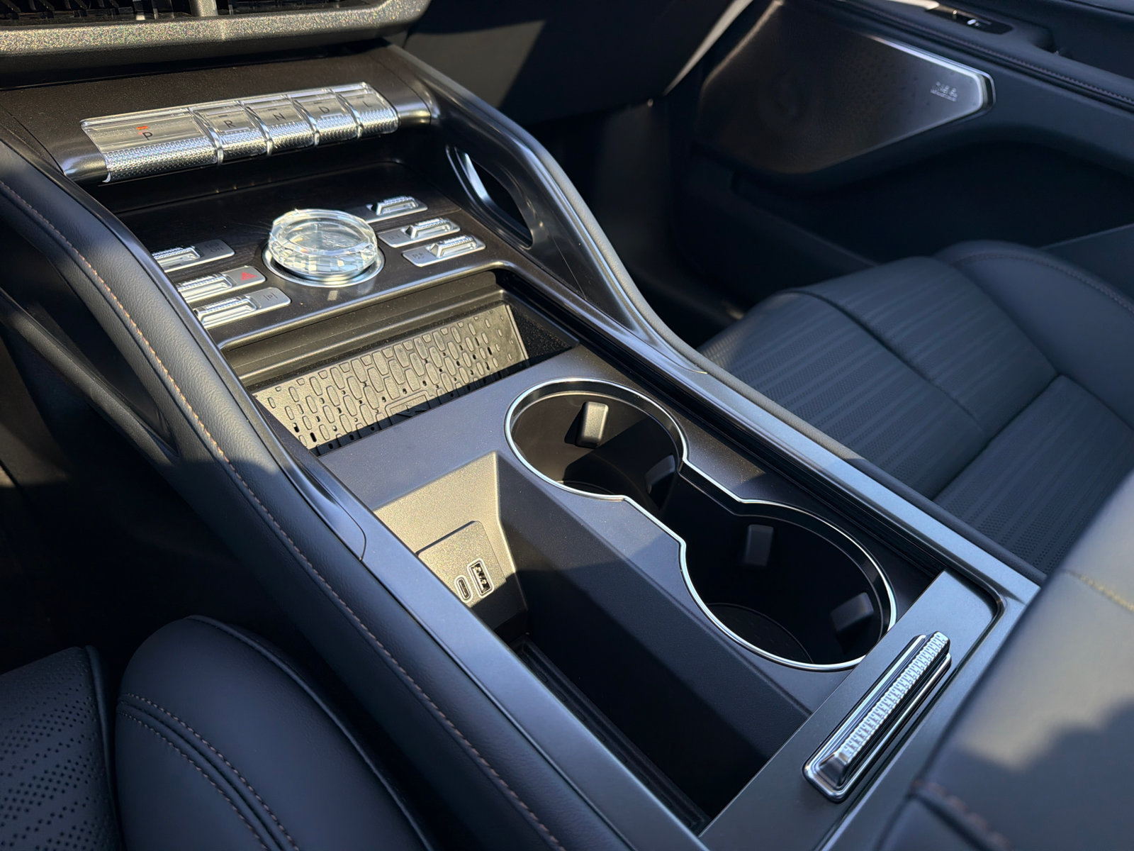 New 2026 Lincoln Nautilus Reserve AWD/4WD image 31