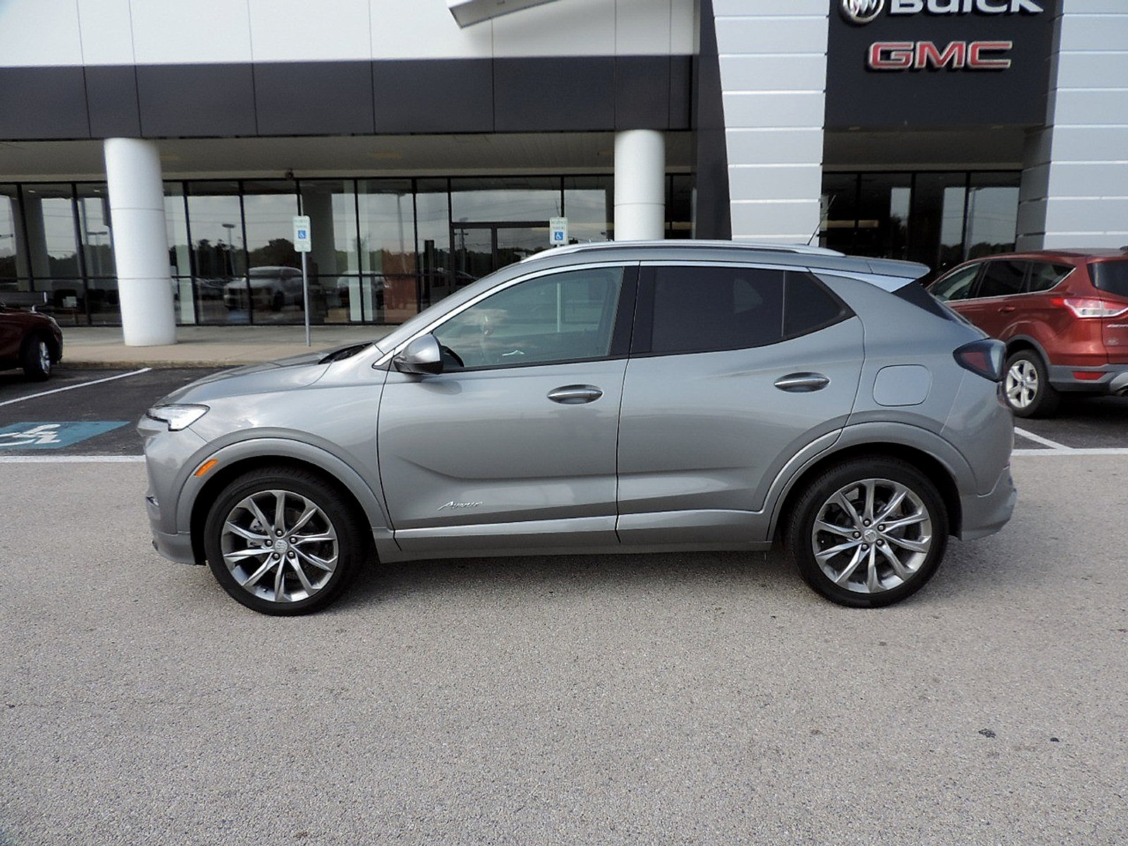 Used 2026 Buick Encore GX Avenir FWD image 8