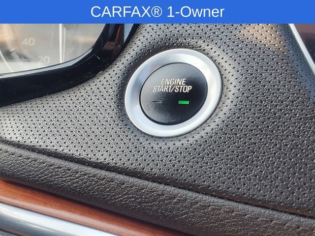 Certified 2024 Cadillac XT5 Premium Luxury w/ Technology Package AWD/4WD image 17