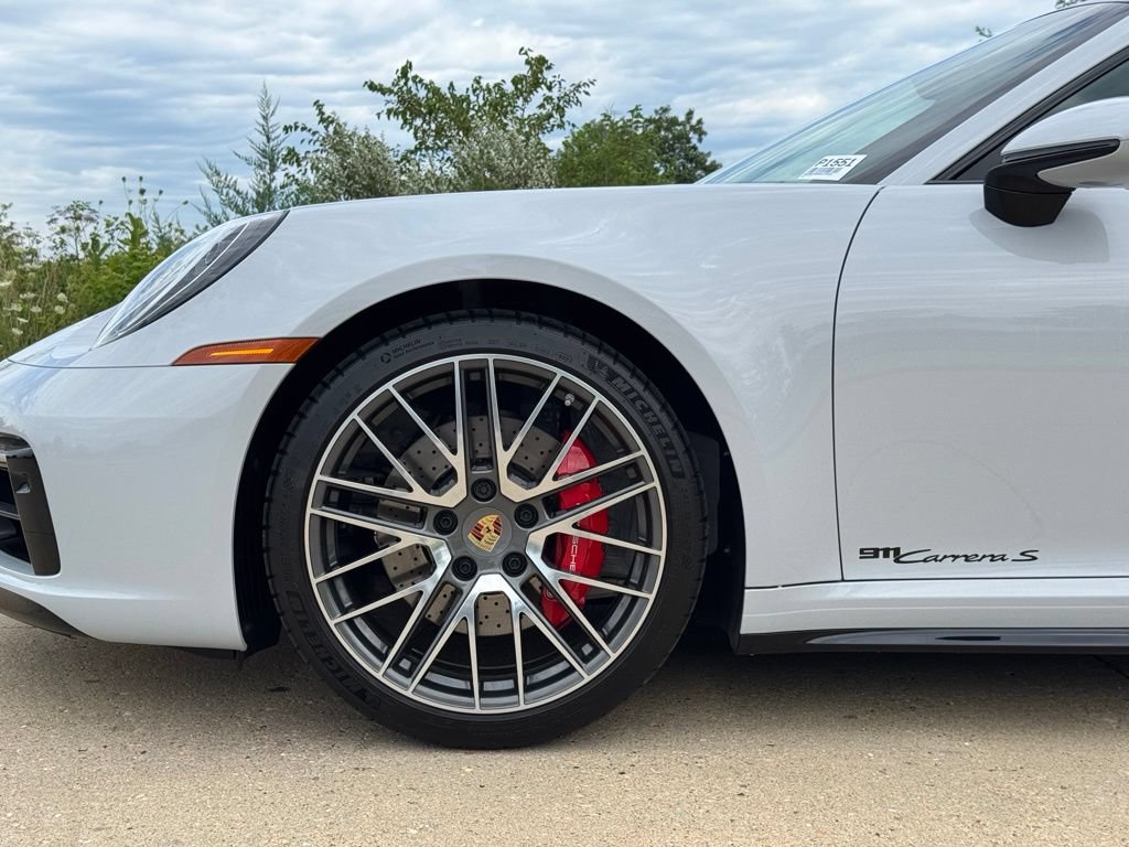 Used 2024 Porsche 911 Carrera S RWD image 41