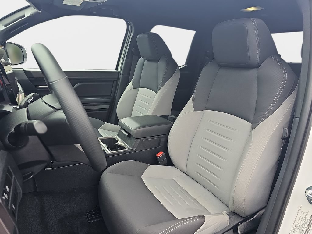 Used 2025 Toyota Tacoma TRD Sport AWD/4WD image 17