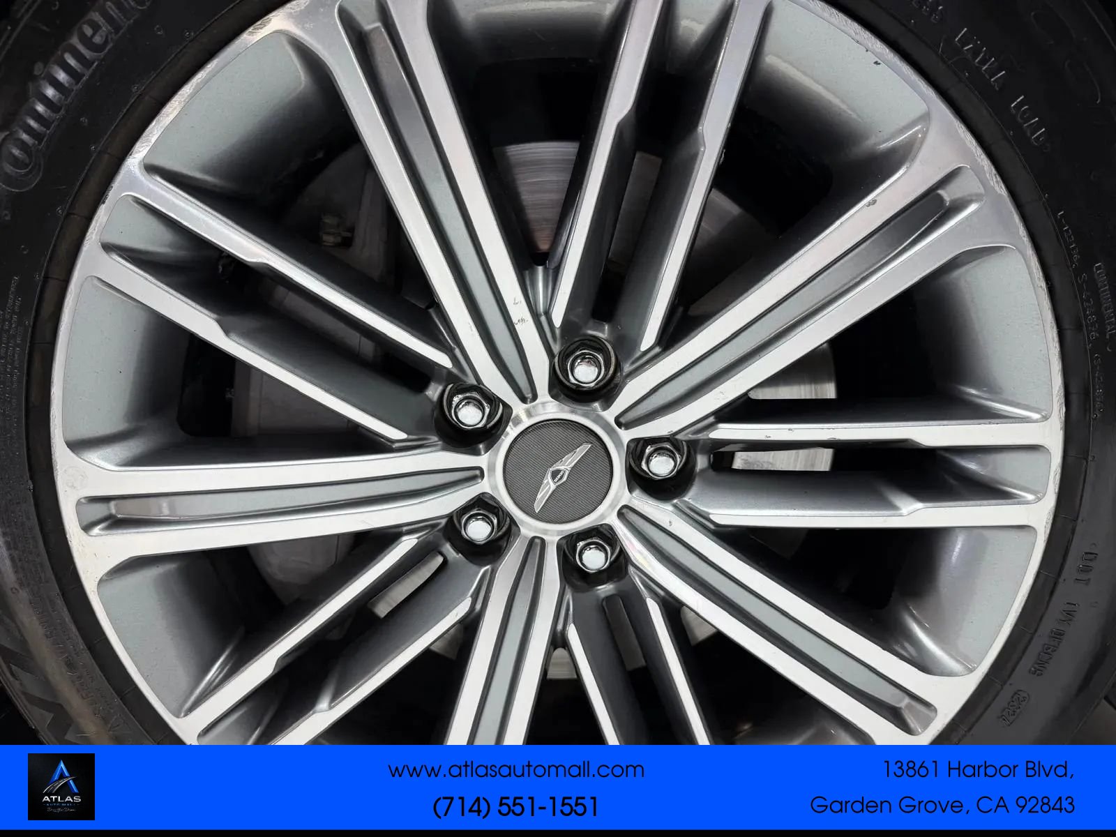 Used 2019 Genesis G80 3.8 RWD image 4