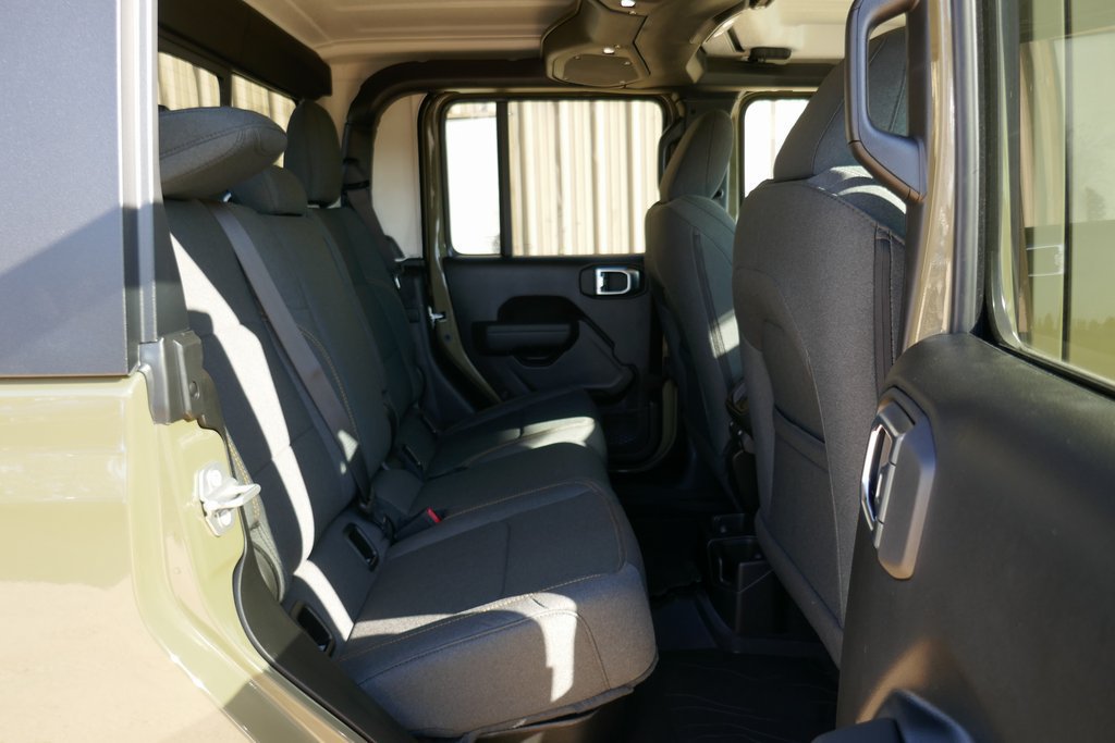 New 2026 Jeep Gladiator Sport AWD/4WD image 14