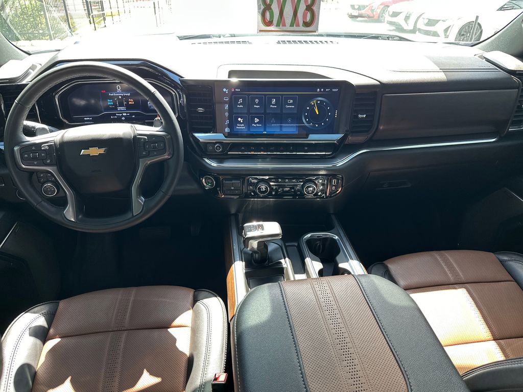 Used 2024 Chevrolet Silverado 1500 High Country w/ High Country Premium Package AWD/4WD image 28