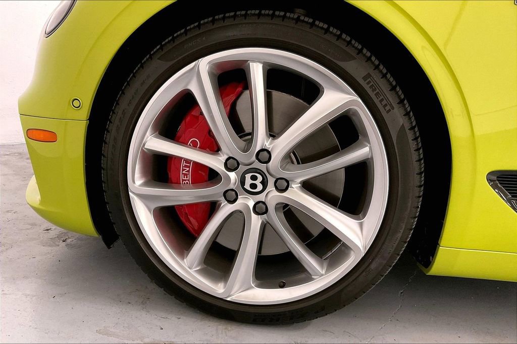 Used 2024 Bentley Continental GT image 17