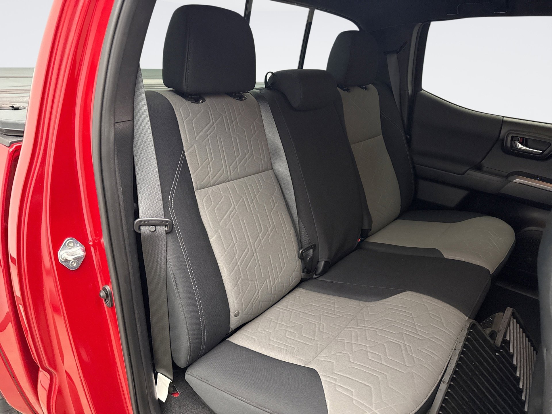 Used 2021 Toyota Tacoma TRD Sport image 17