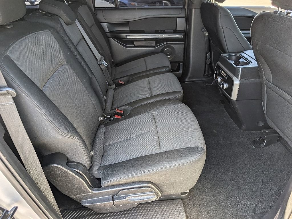 Used 2019 Ford Expedition Max XLT image 20