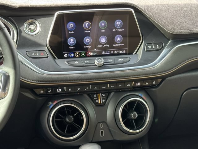 Used 2022 Chevrolet Blazer Premier w/ Enhanced Convenience Package FWD image 15
