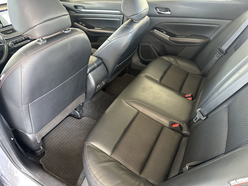 Used 2024 Nissan Altima 2.5 SR image 28