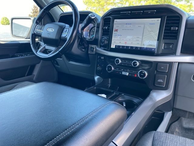 Used 2022 Ford F150 XLT w/ Equipment Group 302A High image 9
