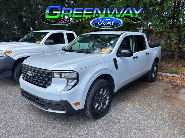 Used 2025 Ford Maverick XLT