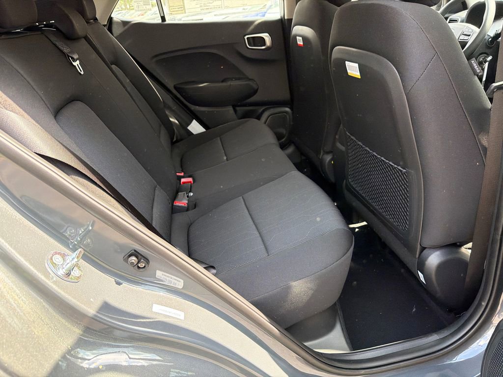 New 2026 Hyundai Venue SE image 15
