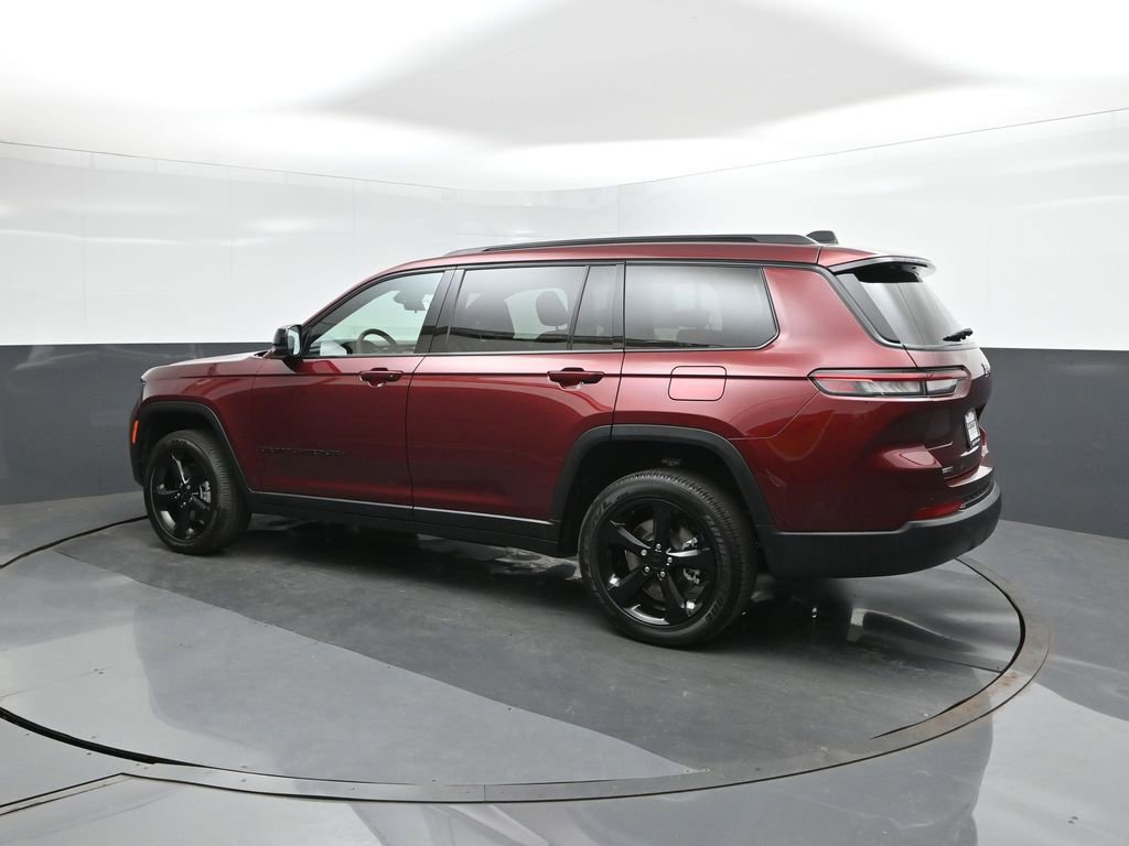 New 2025 Jeep Grand Cherokee L Altitude image 5