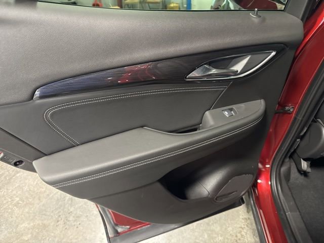 Used 2022 Buick Envision Essence w/ Sport Touring Package image 29