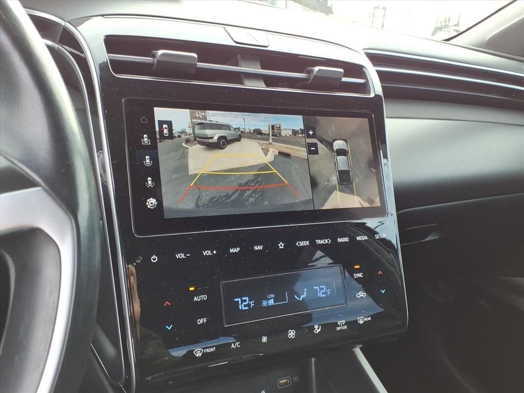 Used 2022 Hyundai Santa Cruz Limited image 13