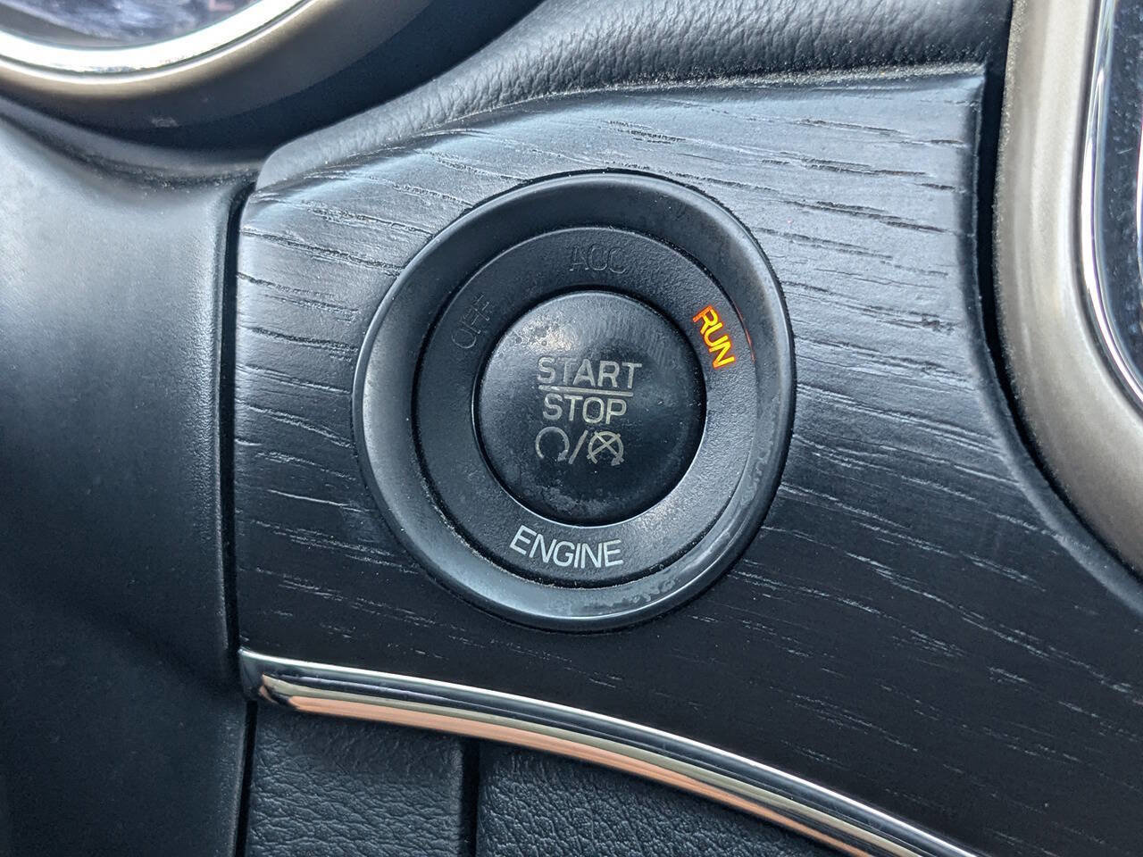 Used 2014 Jeep Grand Cherokee Summit image 28