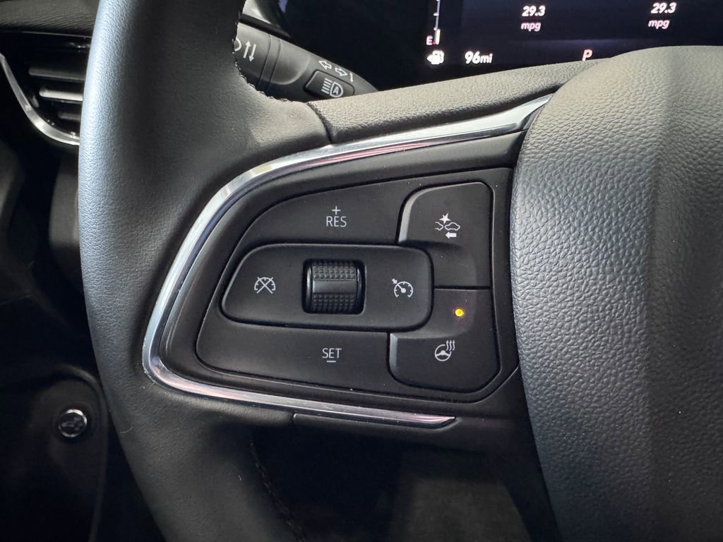 Used 2024 Buick Envista Sport Touring w/ Convenience I Package FWD image 12