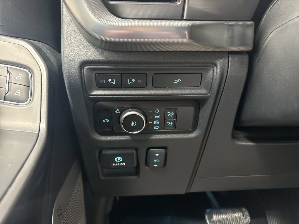 Used 2024 Ford F150 Lariat AWD/4WD image 38