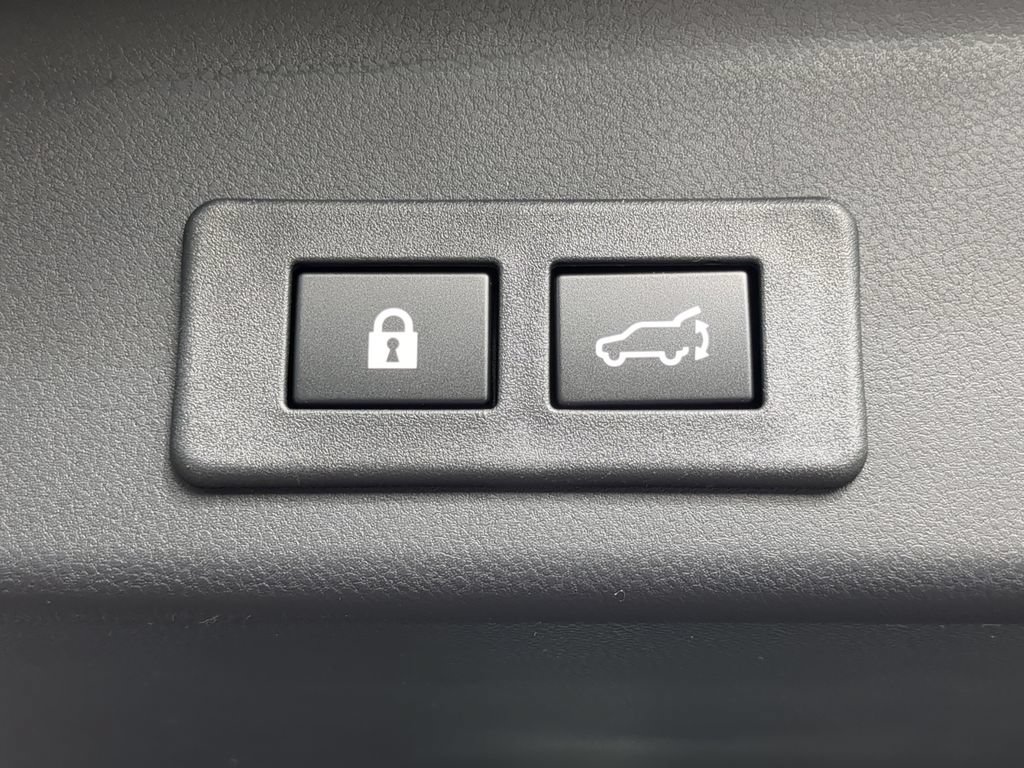New 2026 Subaru Ascent Touring AWD/4WD image 10
