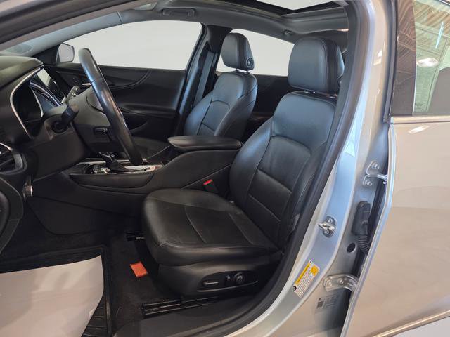 Used 2021 Chevrolet Malibu Premier FWD image 10
