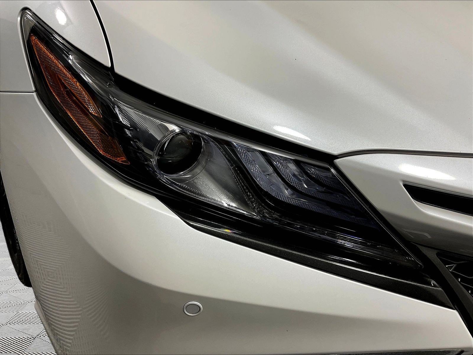 Used 2024 Toyota Camry XSE w/ Navigation Package FWD image 32