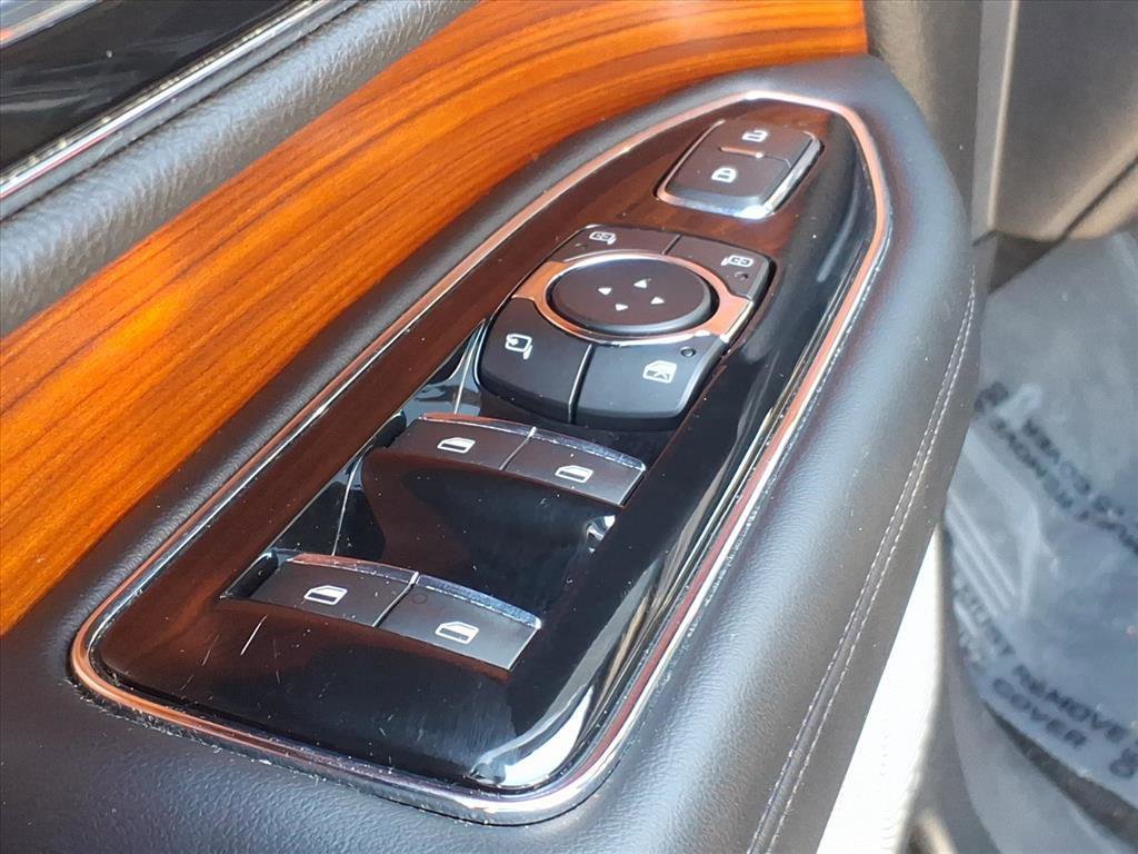 Used 2019 Lincoln Navigator Reserve image 14