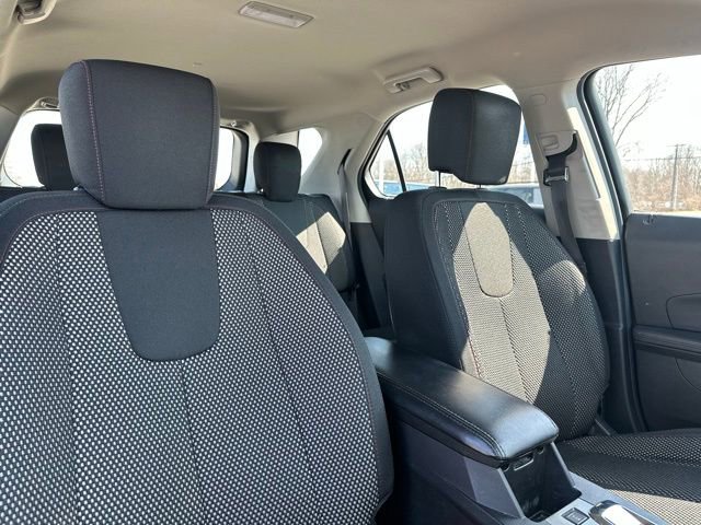 Used 2017 Chevrolet Equinox LS image 8