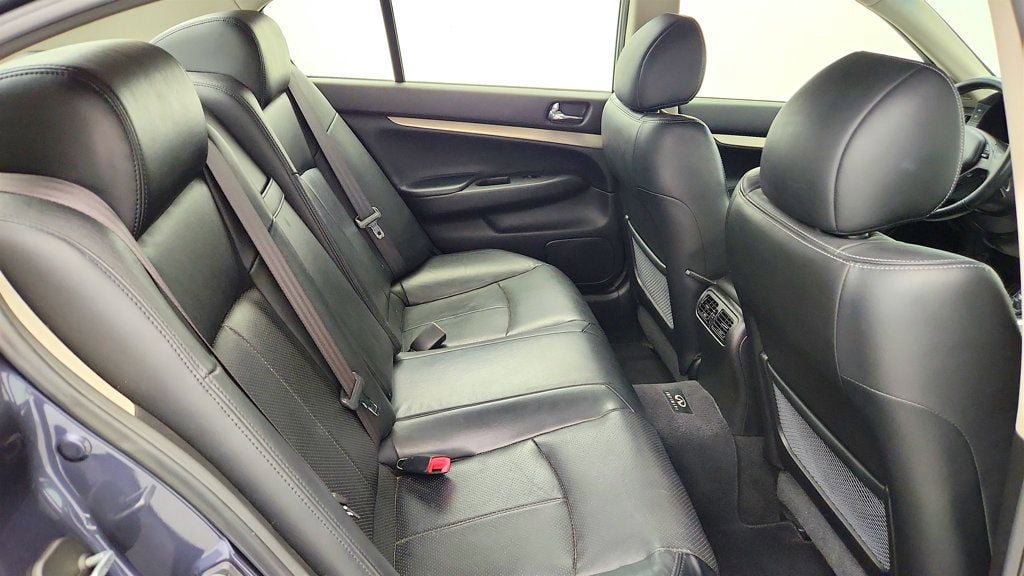 Used 2012 INFINITI G37 x Sedan w/ Premium Pkg AWD/4WD image 23