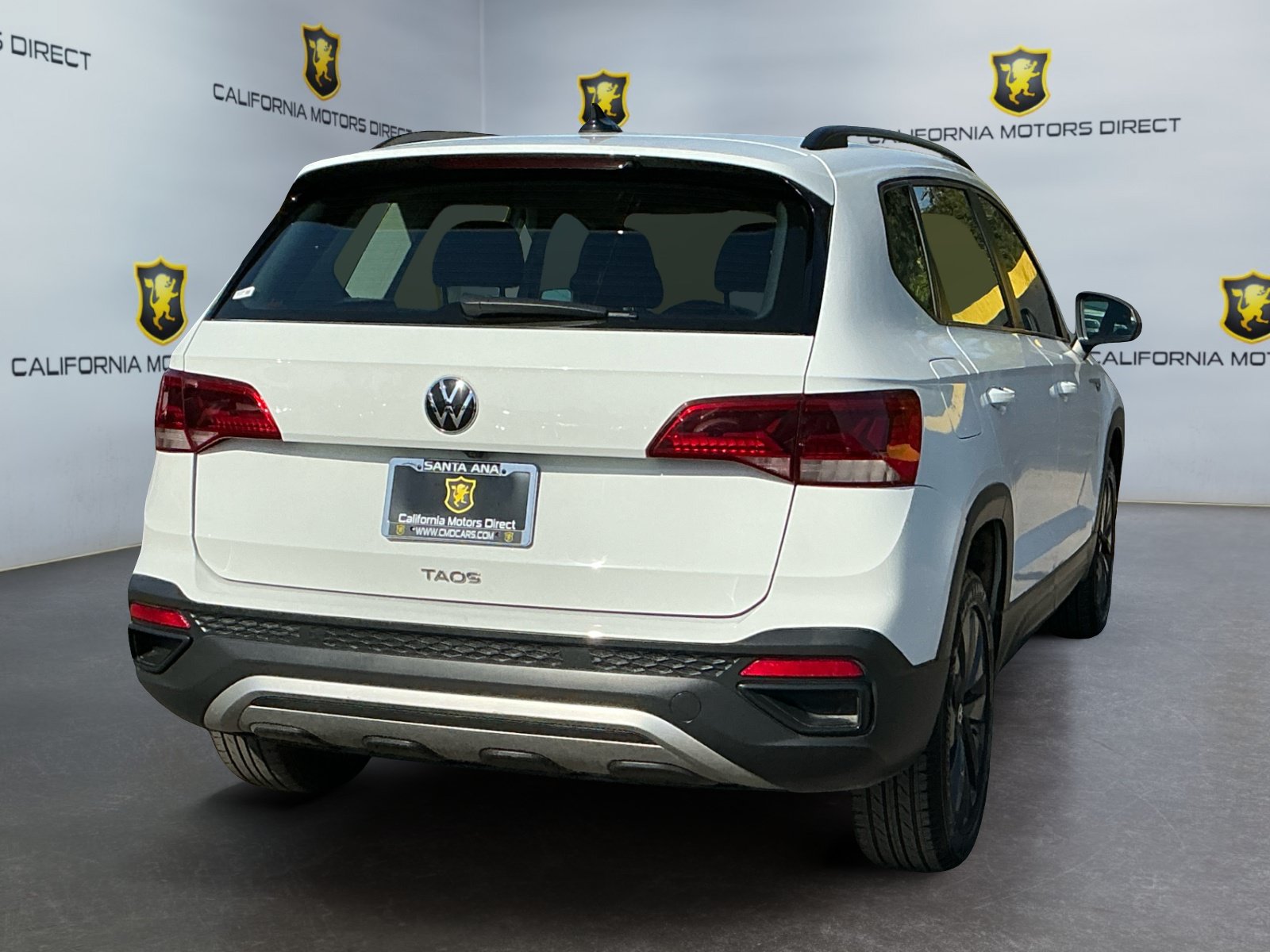 Used 2022 Volkswagen Taos S w/ IQ Drive S Package FWD image 5