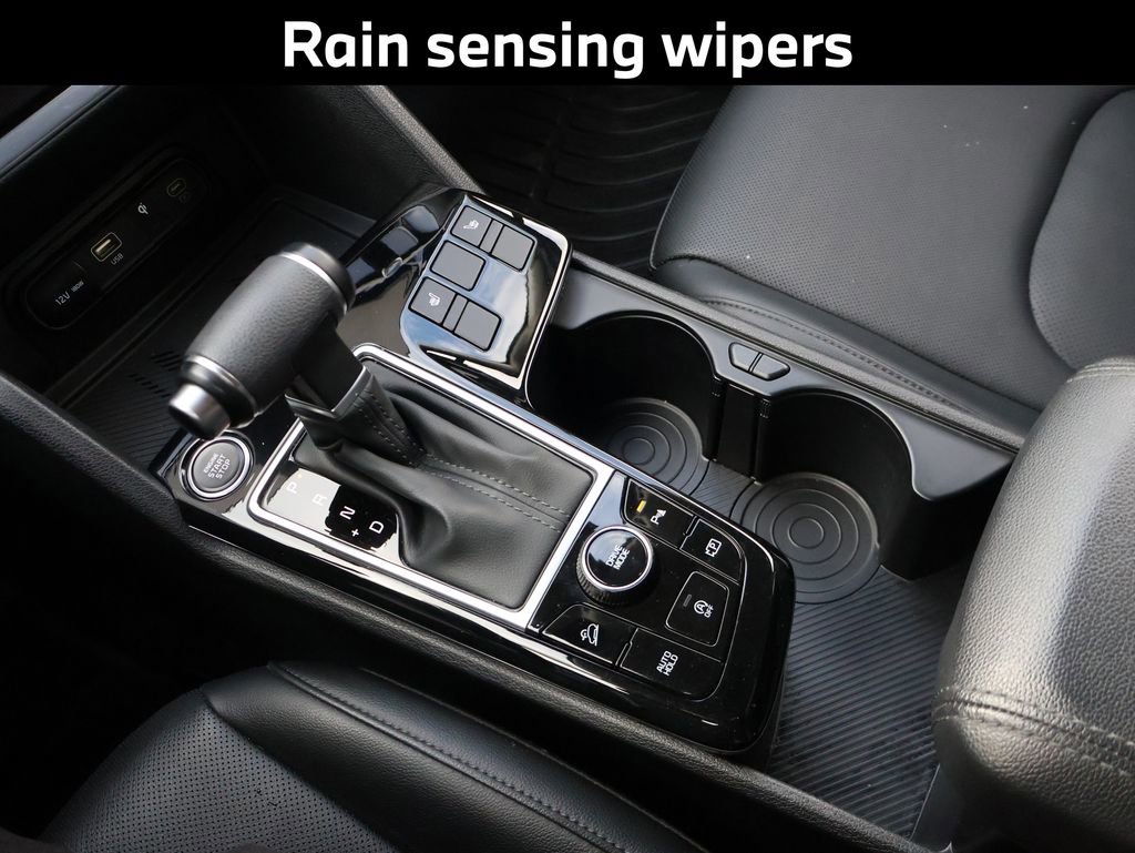 Used 2024 Kia Sportage EX image 25