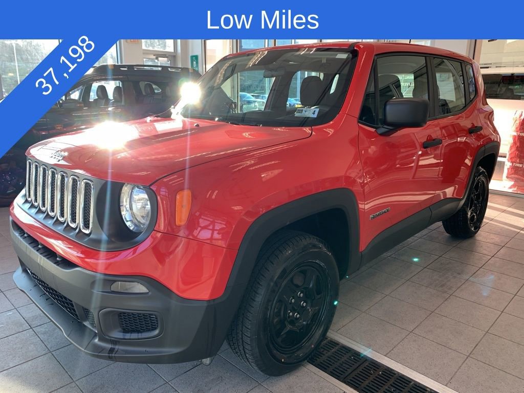 Used 2018 Jeep Renegade Sport w/ Power & Air Group image 2
