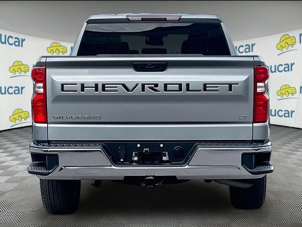 Used 2023 Chevrolet Silverado 1500 LT AWD/4WD image 5