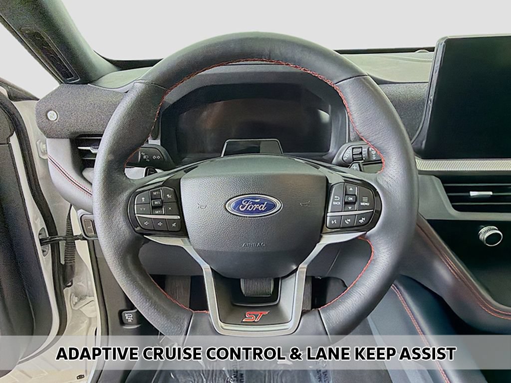 Used 2025 Ford Explorer ST AWD/4WD image 6