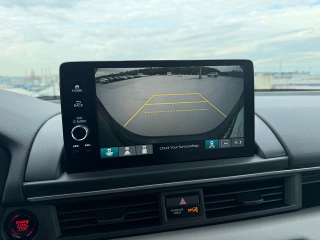 Certified 2025 Honda Pilot Touring image 30