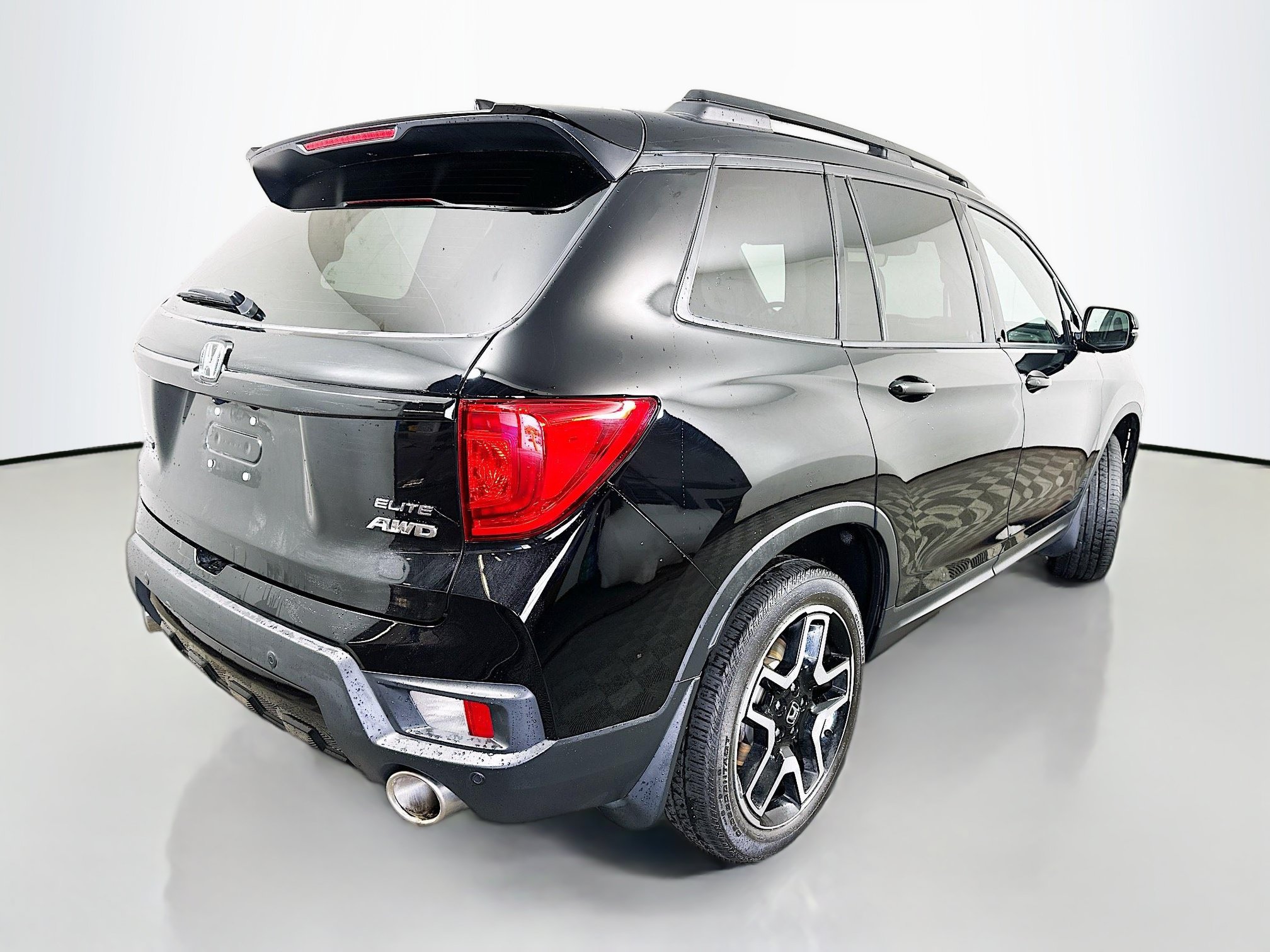 Used 2023 Honda Passport Elite image 7
