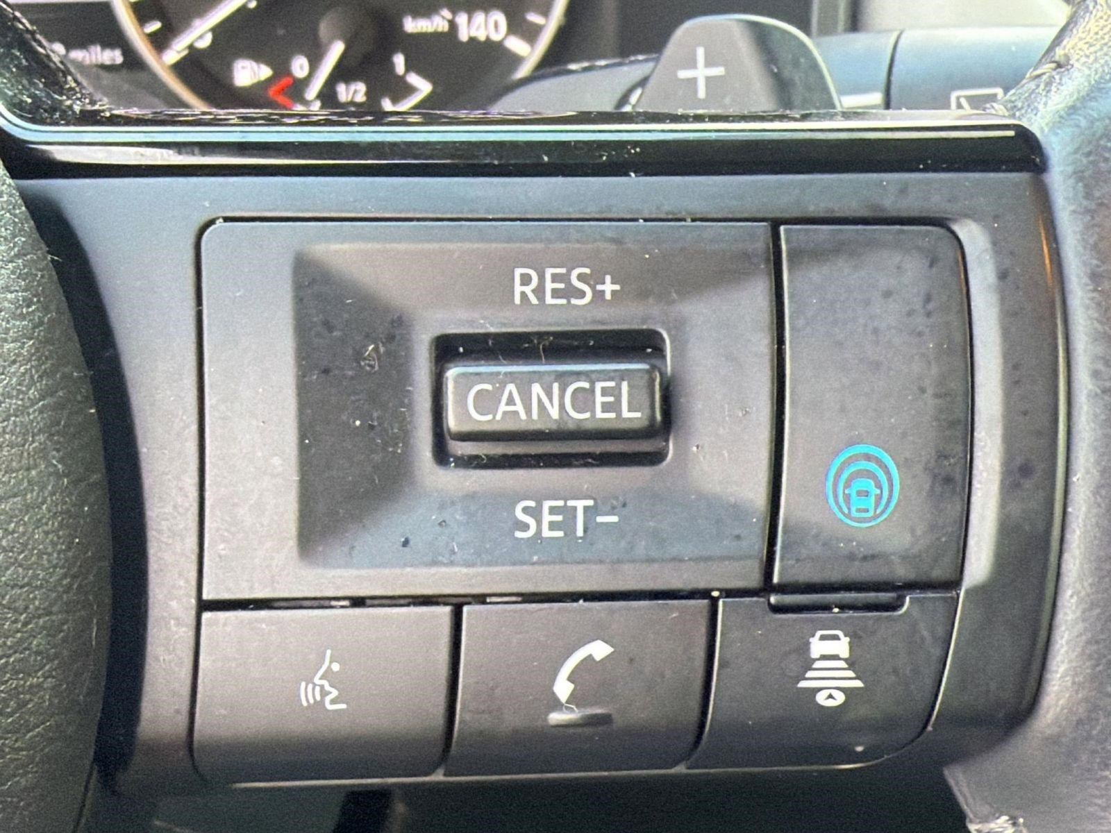 Used 2023 Nissan Rogue SV w/ SV Premium B Package FWD image 22